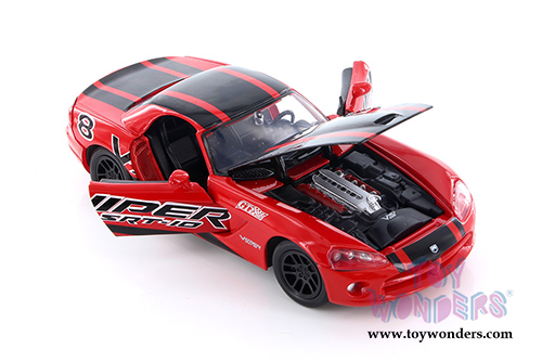 Showcasts Collectibles - Racing Assorted Models Hard Top (2003, 2005, 1/24 scale diecast model car, Asstd.) 73774/3D